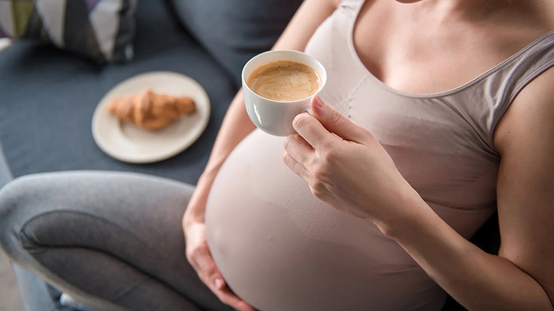 مصرف کافئین در دوران بارداری